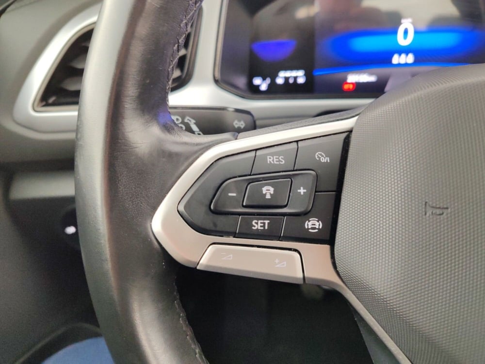 Volkswagen T-Roc usata a Massa-Carrara (14)