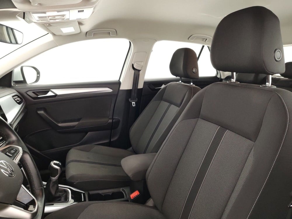 Volkswagen T-Roc usata a Massa-Carrara (9)