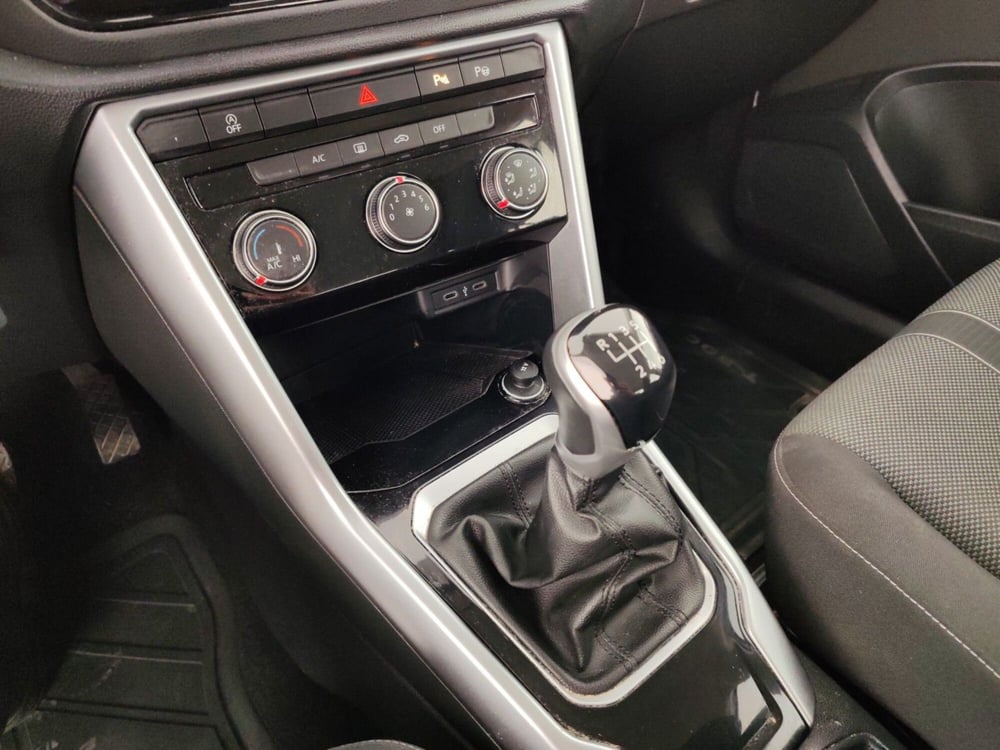 Volkswagen T-Roc usata a Massa-Carrara (11)