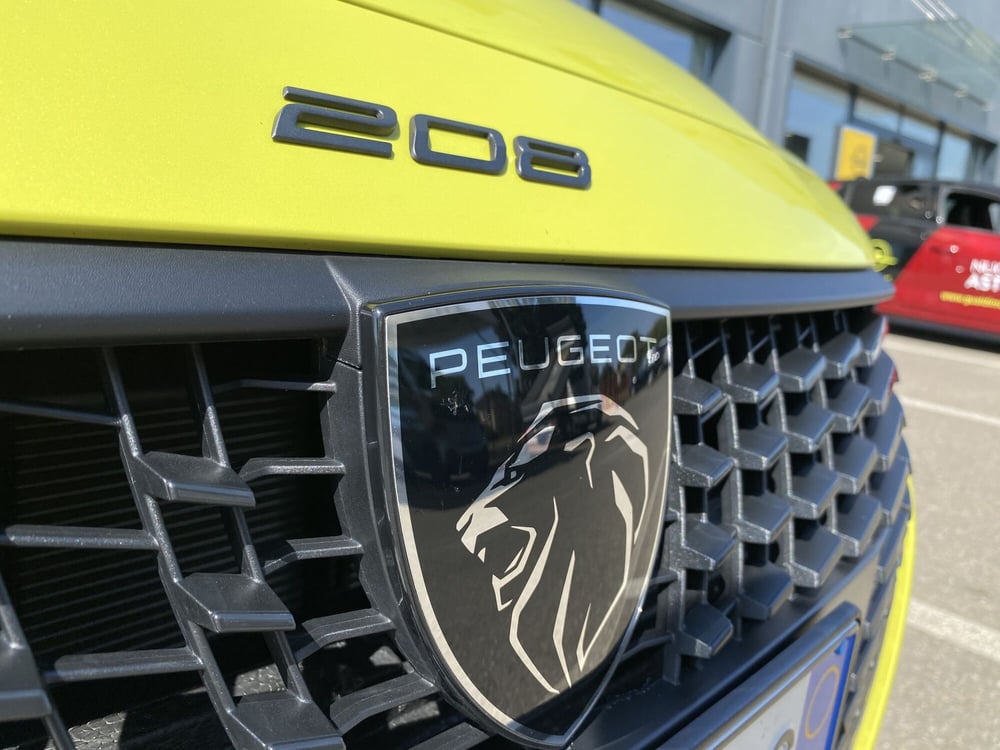 Peugeot 208 nuova a Modena (13)