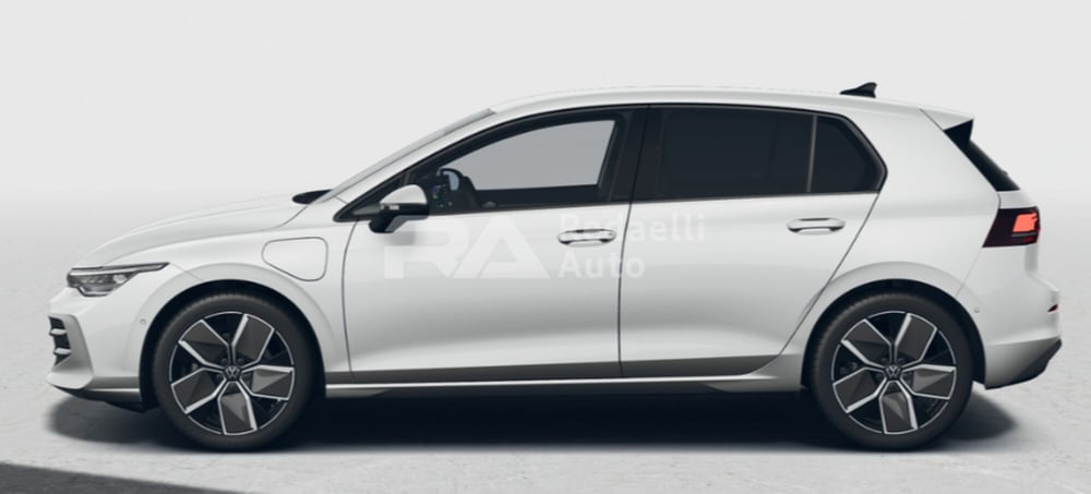 Volkswagen Golf nuova a Lecco (2)