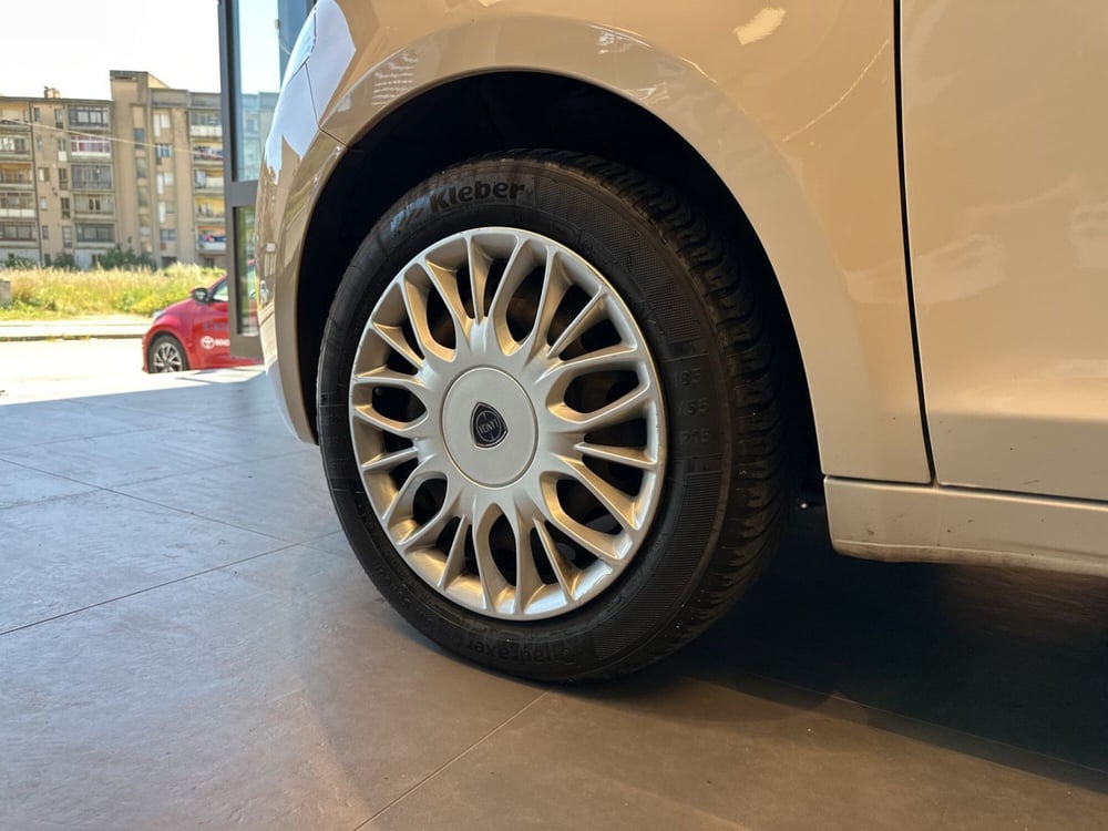 Lancia Ypsilon usata a Catanzaro (15)