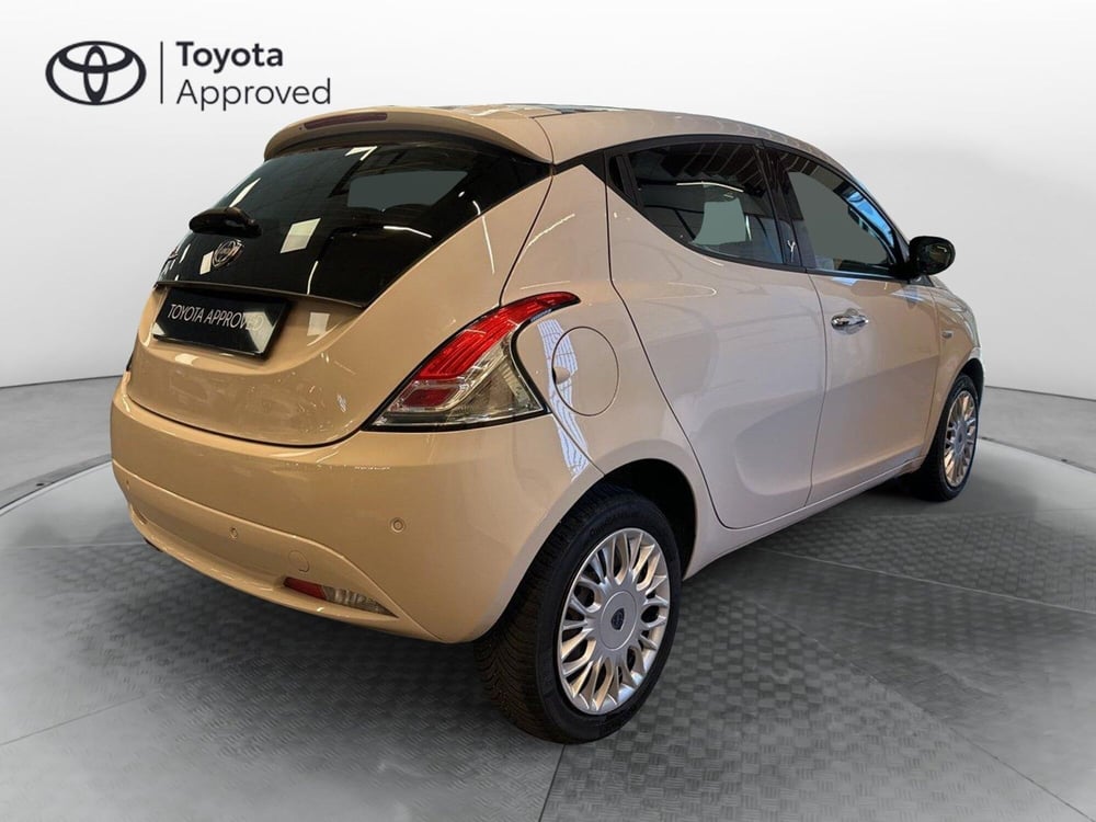 Lancia Ypsilon usata a Catanzaro (6)