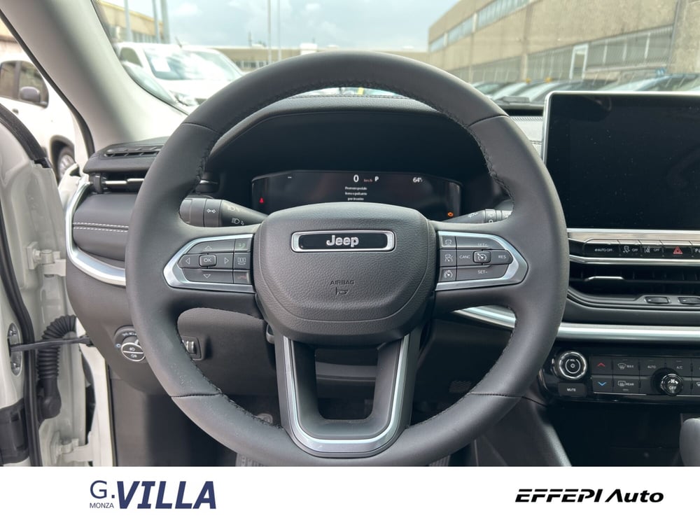 Jeep Compass nuova a Monza e Brianza (8)