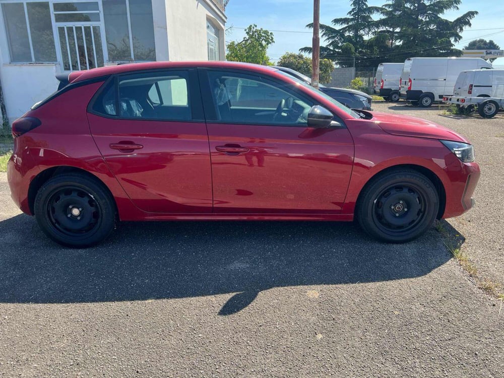 Opel Corsa nuova a Foggia (5)