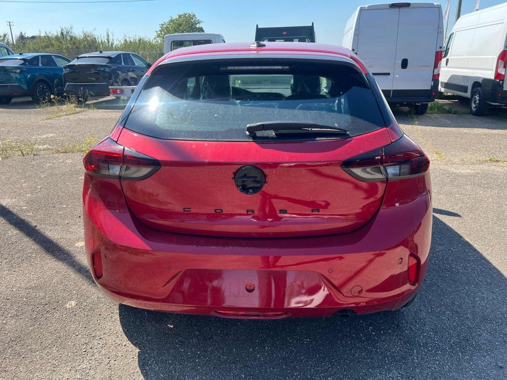 Opel Corsa nuova a Foggia (8)
