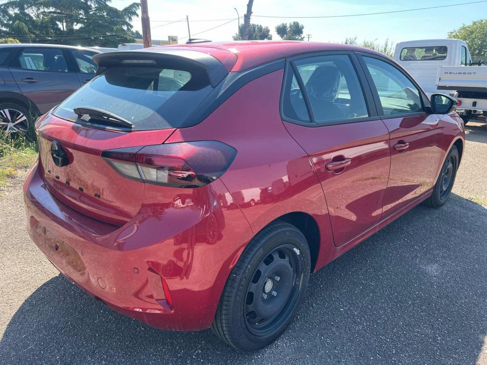 Opel Corsa nuova a Foggia (9)