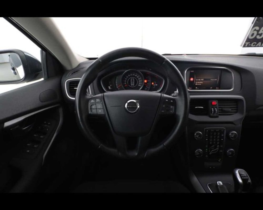 Volvo V40 Cross Country usata a Bologna (12)