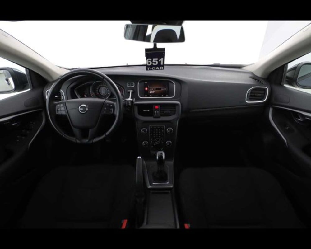Volvo V40 Cross Country usata a Bologna (13)