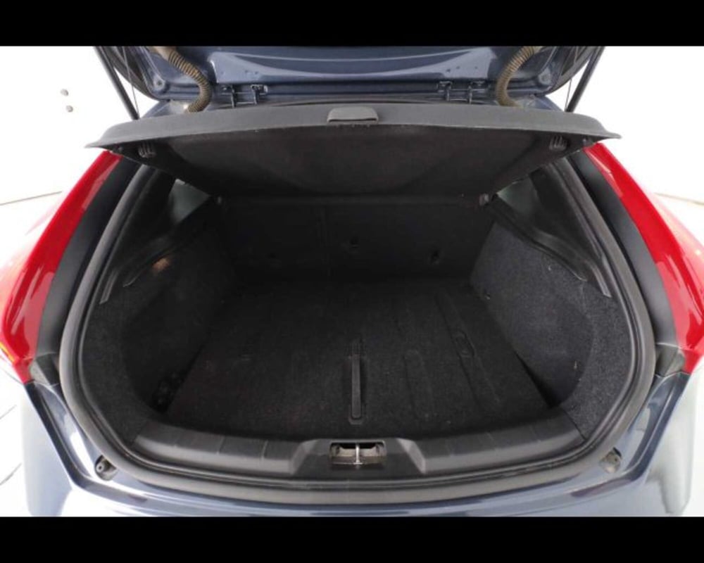 Volvo V40 Cross Country usata a Bologna (15)