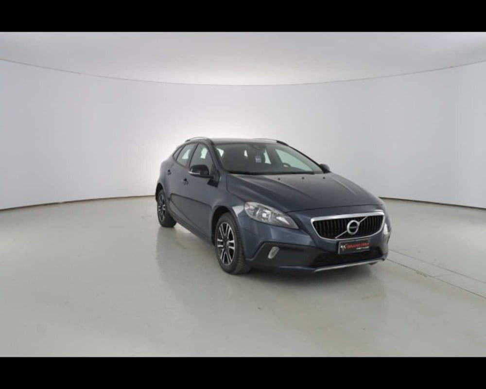 Volvo V40 Cross Country usata a Bologna (3)