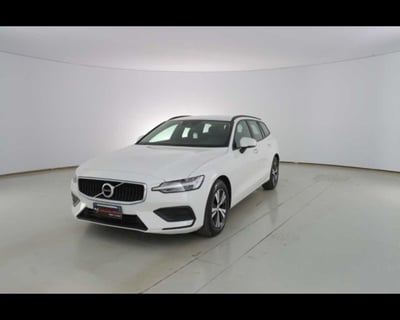 Volvo V60 D3 Geartronic Momentum Business del 2020 usata a Castenaso