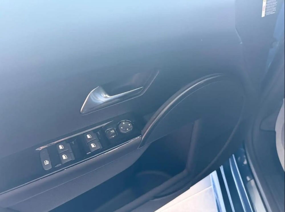 Lancia Ypsilon nuova a Latina (4)