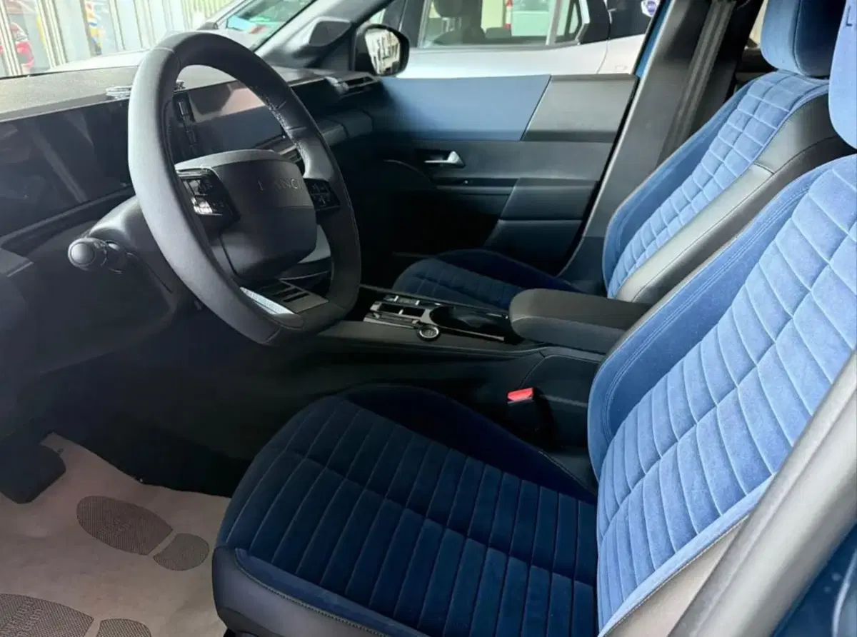 Lancia Ypsilon nuova a Latina (6)