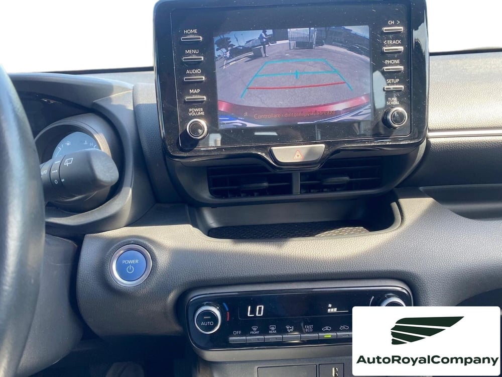 Toyota Yaris usata a Roma (9)