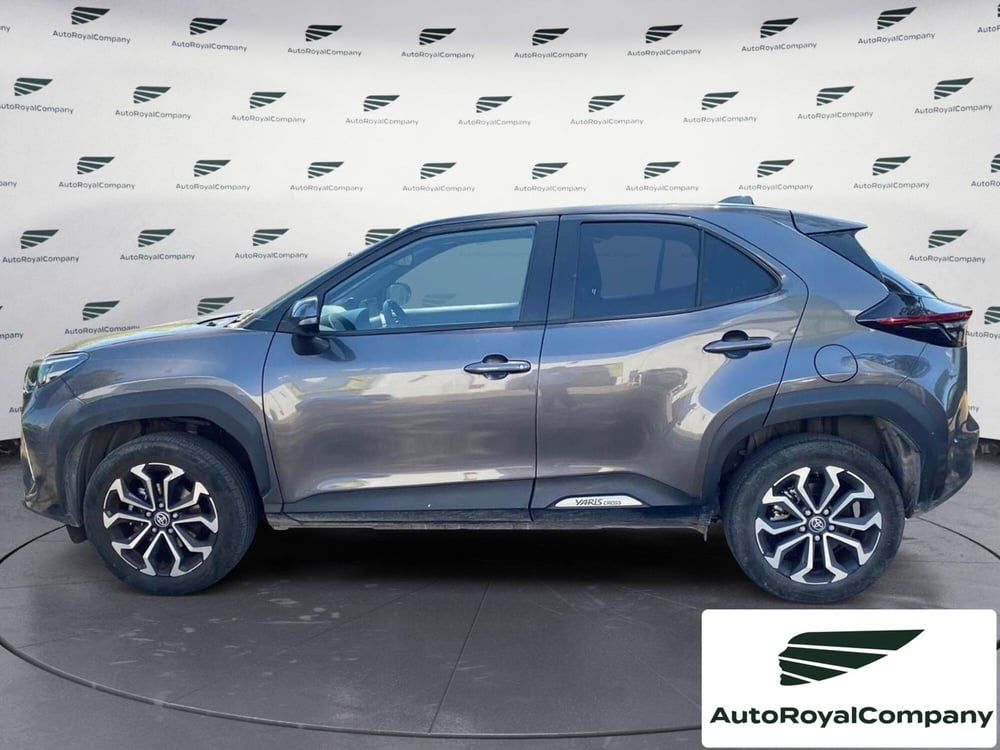 Toyota Yaris Cross usata a Roma (6)