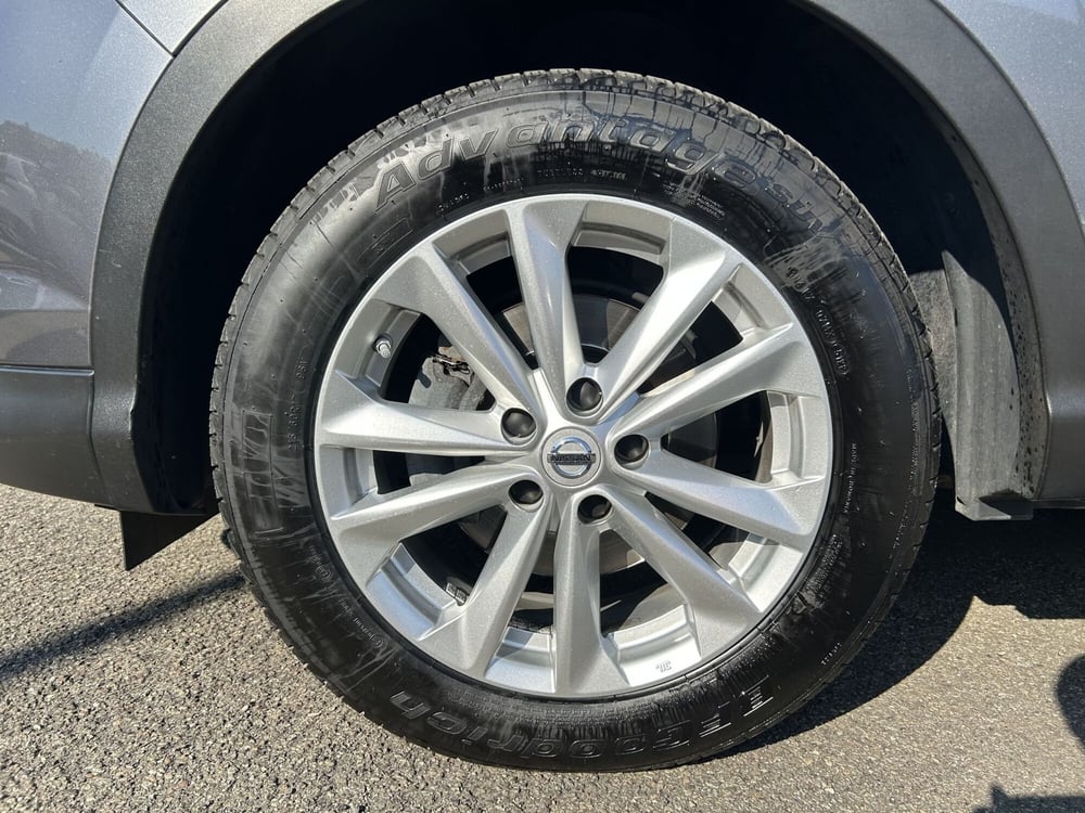 Nissan Qashqai usata a Modena (6)