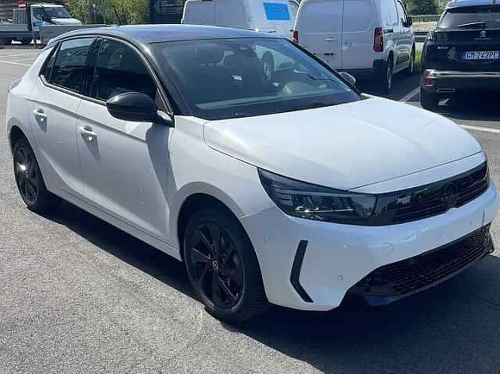 Opel Corsa nuova a Milano