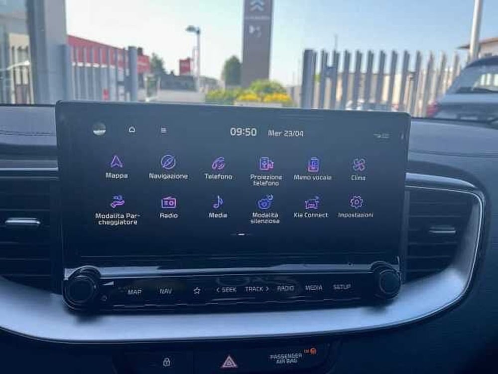 Kia XCeed usata a Milano (15)