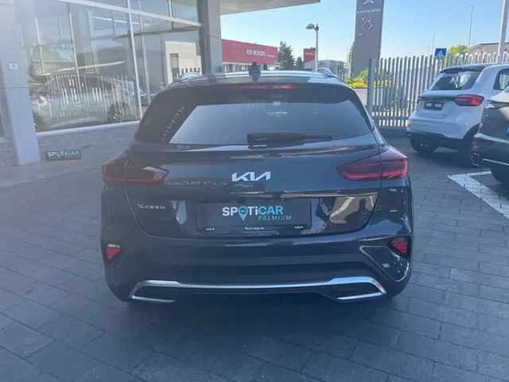 Kia XCeed usata a Milano (6)