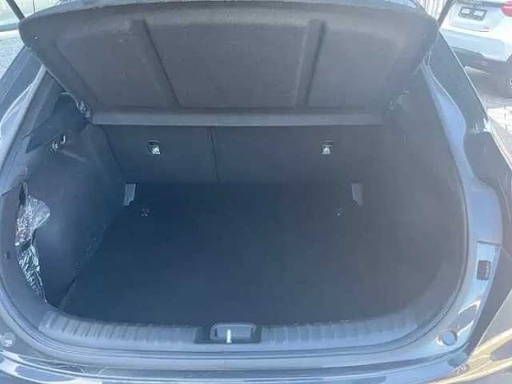 Kia XCeed usata a Milano (7)