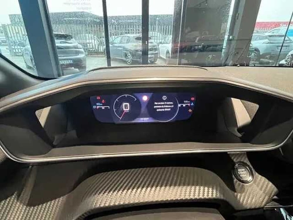Peugeot 208 nuova a Milano (12)