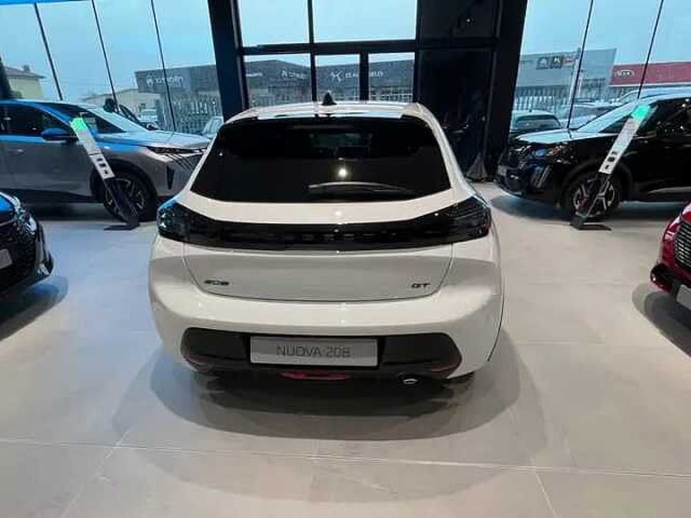 Peugeot 208 nuova a Milano (6)