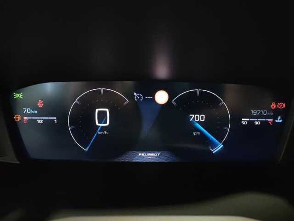 Peugeot 2008 usata a Teramo (18)