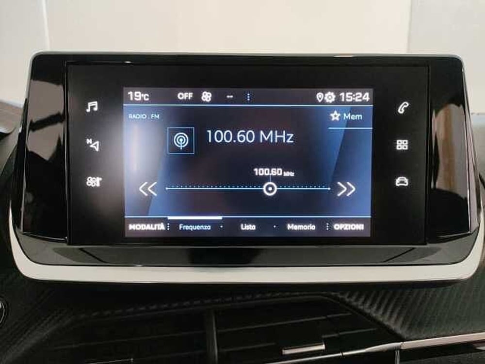 Peugeot 208 usata a Teramo (20)