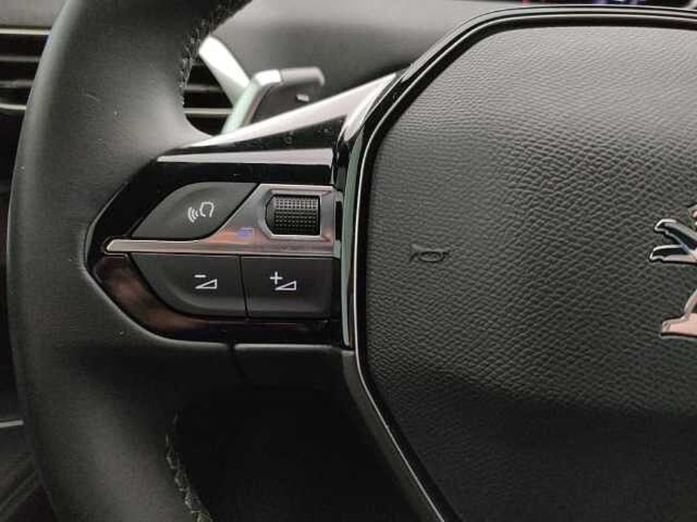 Peugeot 3008 nuova a Caserta (20)