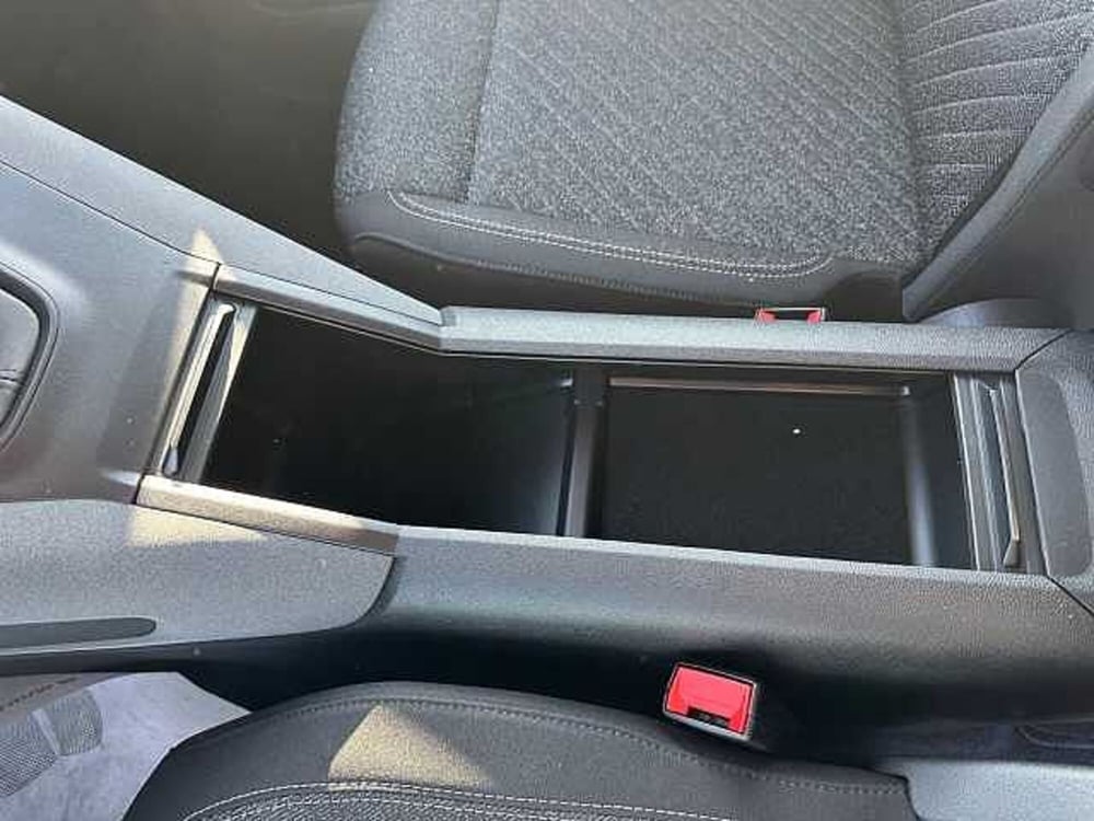 Peugeot Rifter nuova a Treviso (17)