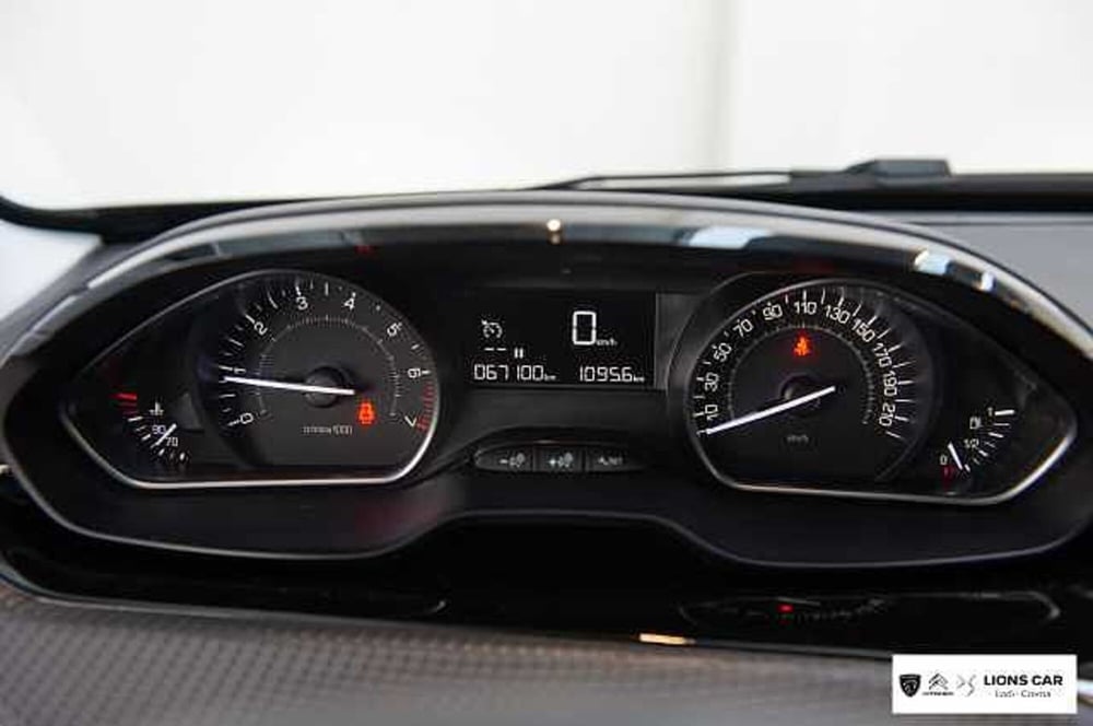 Peugeot 2008 usata a Lodi (16)