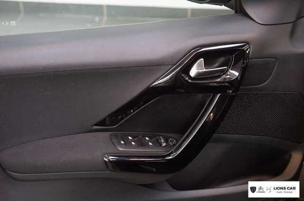 Peugeot 2008 usata a Lodi (9)