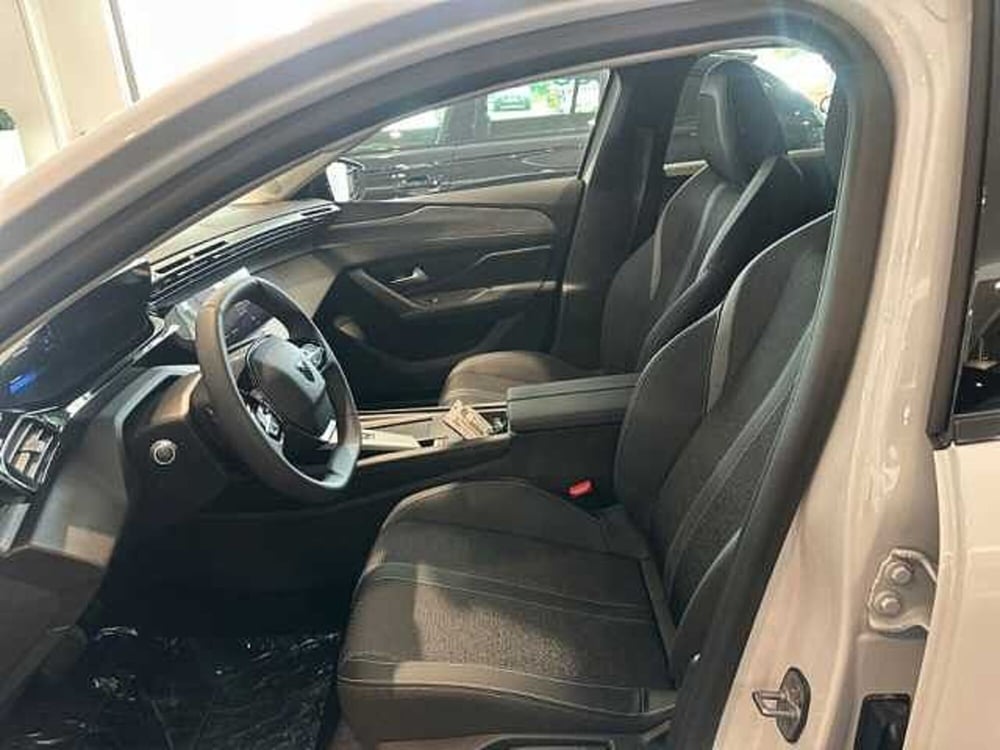Peugeot 308 nuova a Ravenna (13)