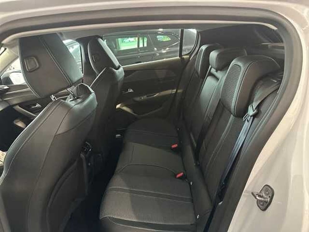Peugeot 308 nuova a Ravenna (14)