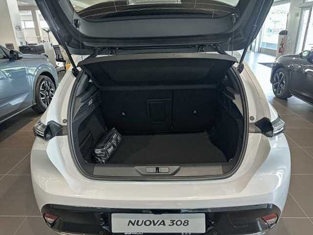 Peugeot 308 nuova a Ravenna (6)