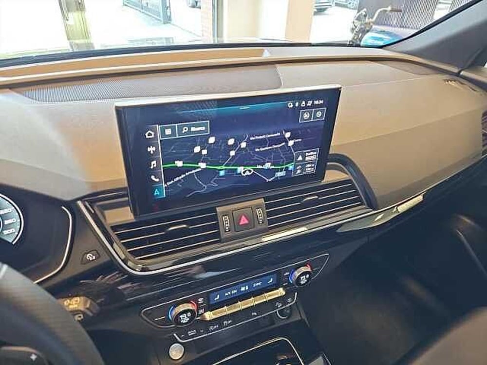 Audi Q5 Sportback usata a Lecco (16)