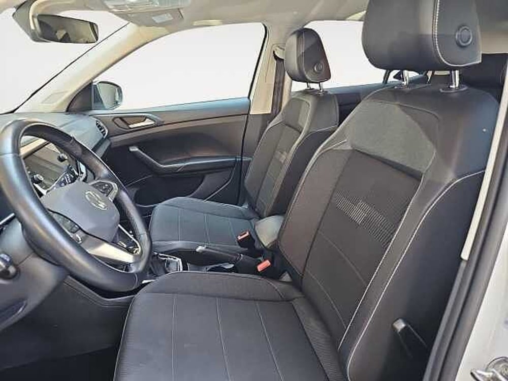 Volkswagen T-Cross usata a Lecco (12)