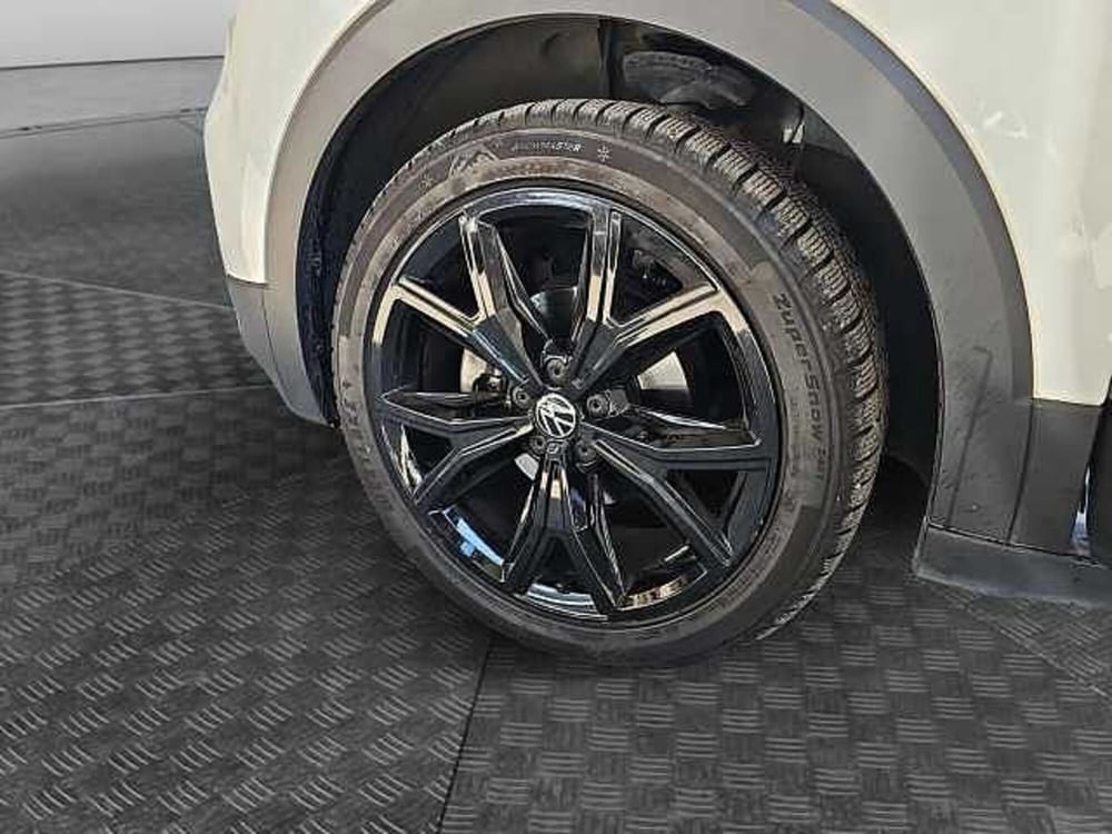 Volkswagen T-Cross usata a Lecco (15)