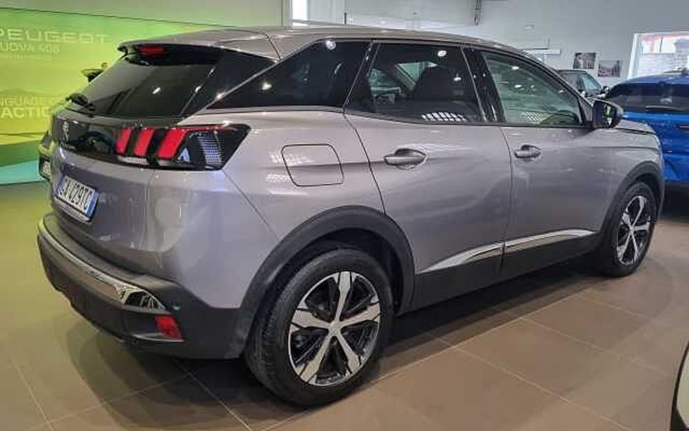 Peugeot 3008 usata a Milano (3)
