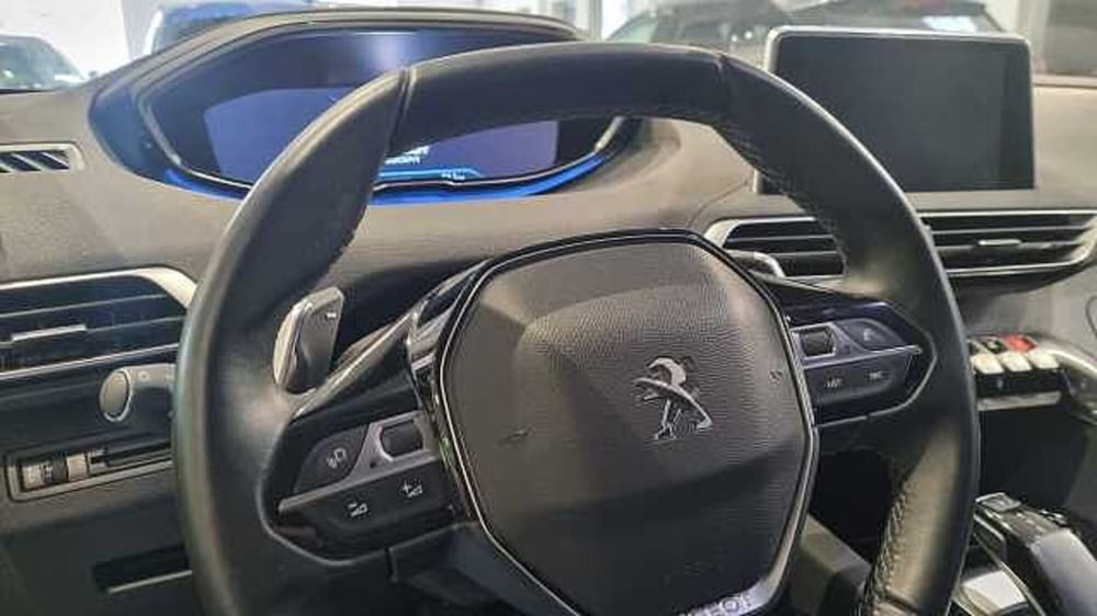 Peugeot 3008 usata a Milano (8)