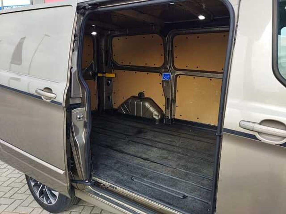 Ford Transit Custom Furgone usata a Torino (10)