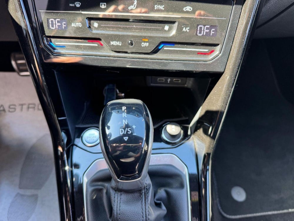 Volkswagen T-Roc usata a Lecce (13)