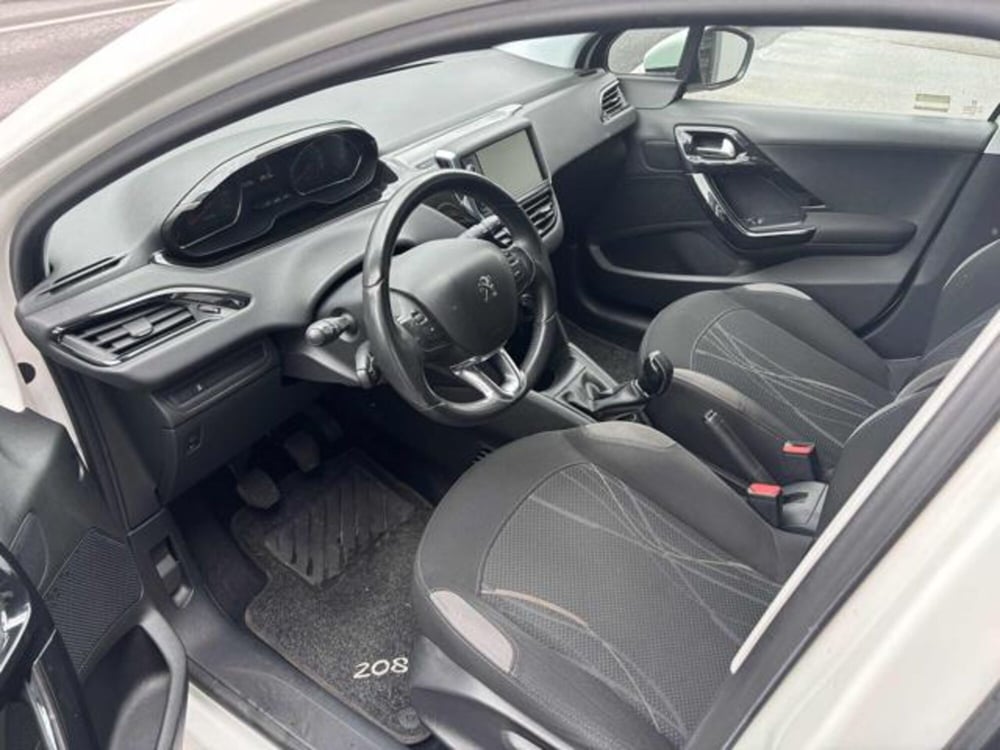 Peugeot 208 usata a Brescia (5)