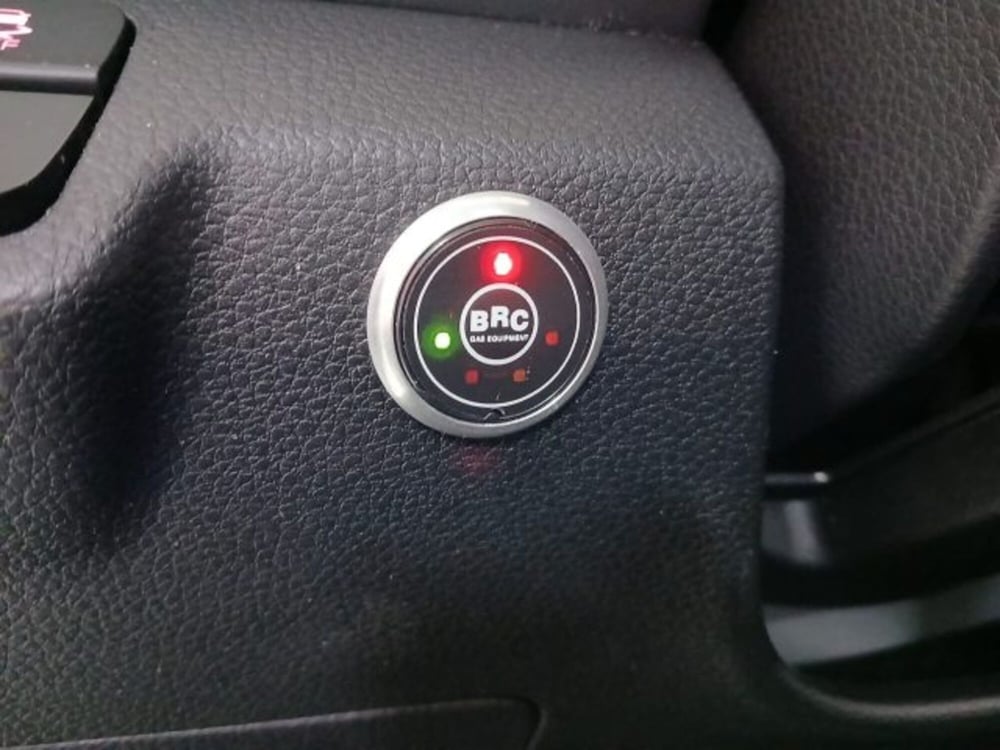 Kia Rio usata a Torino (14)