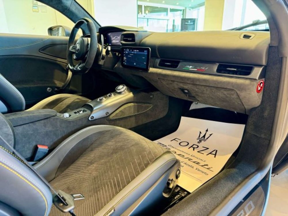 Maserati MC20 nuova a Torino (13)