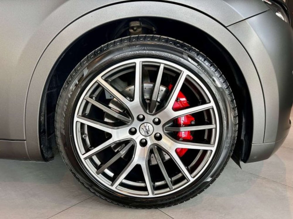 Maserati Levante usata a Torino (5)
