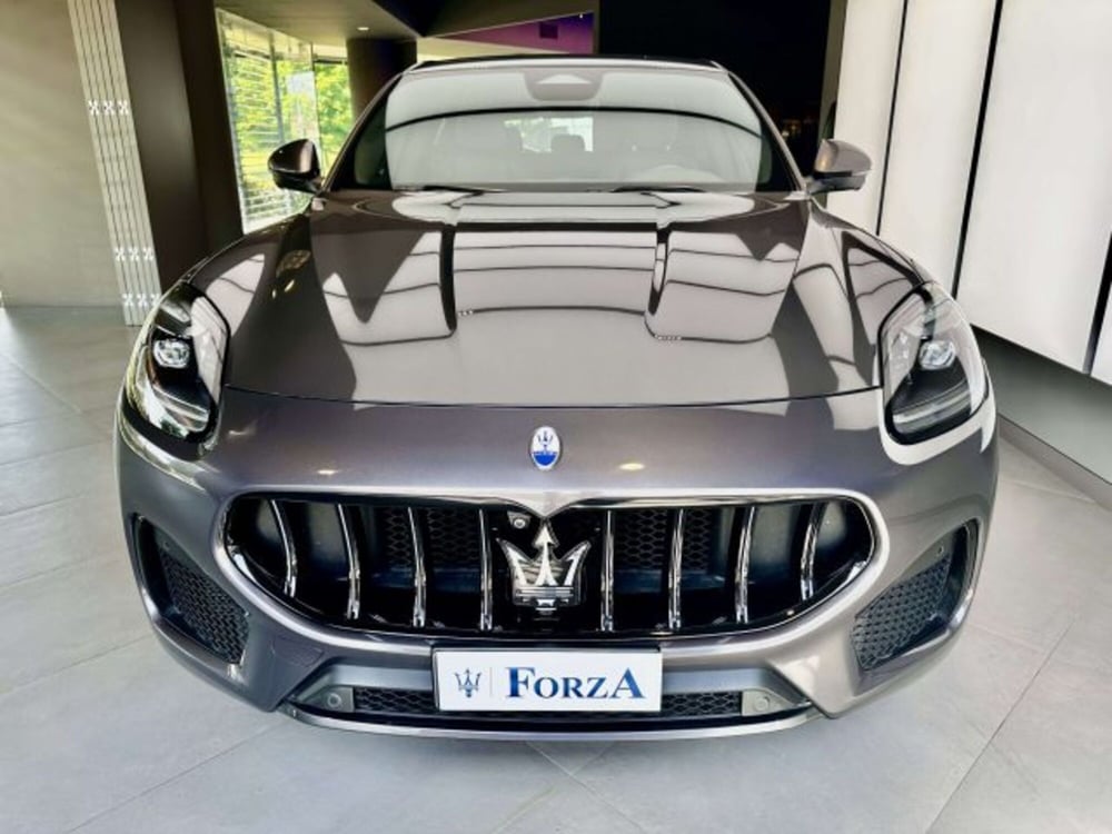 Maserati Grecale usata a Torino (2)