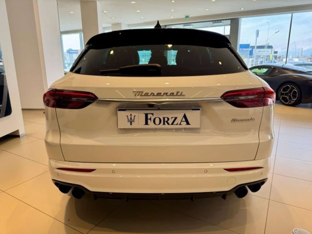 Maserati Grecale nuova a Torino (7)