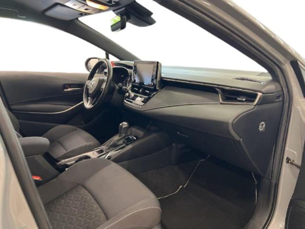 Toyota Corolla Touring Sports usata a Vercelli (6)